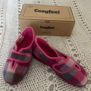 Women's Pink Plaid Mary Jane Slippers - Comfortable Fit